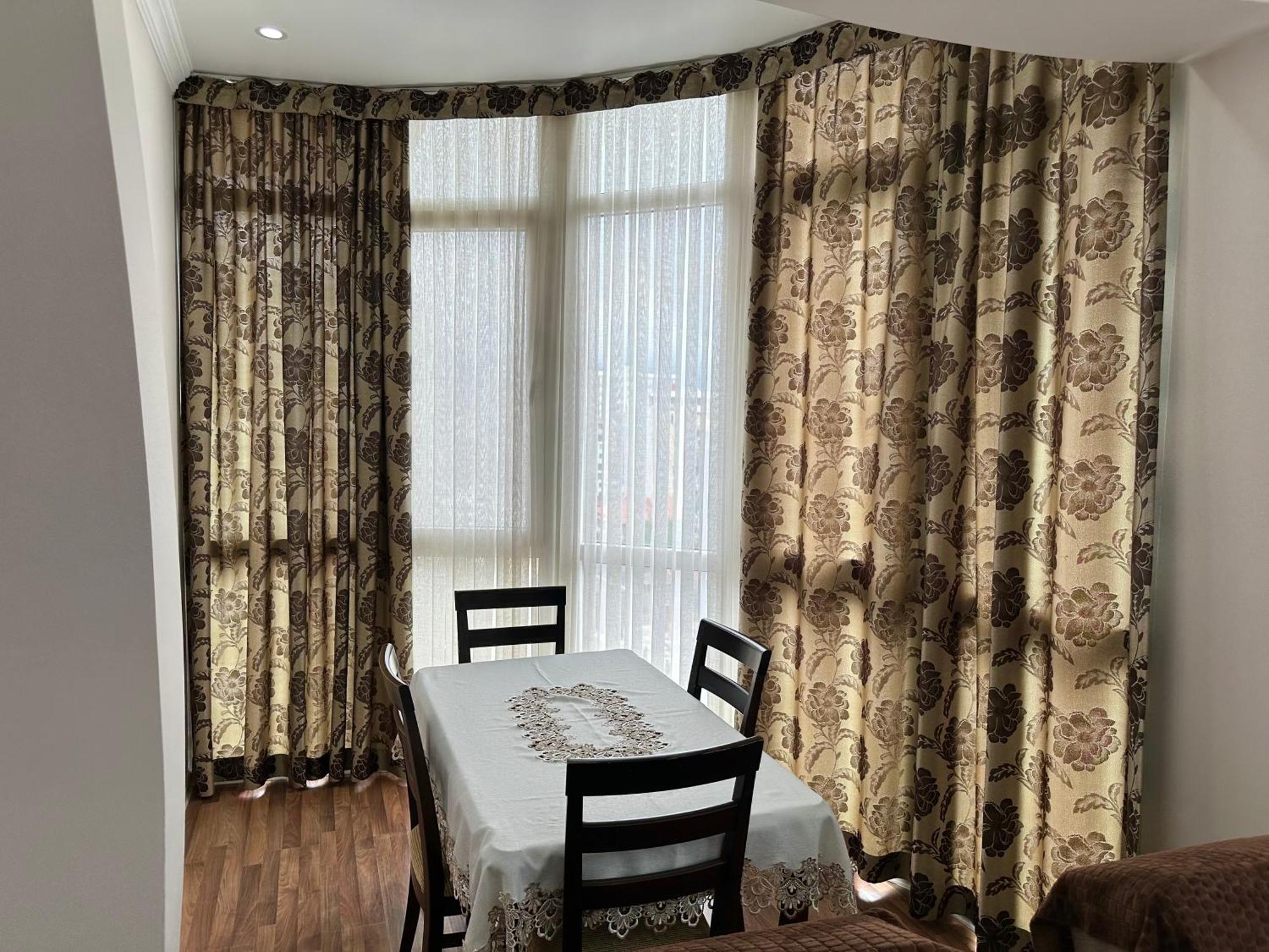 Grand Home Batumi Habitación foto