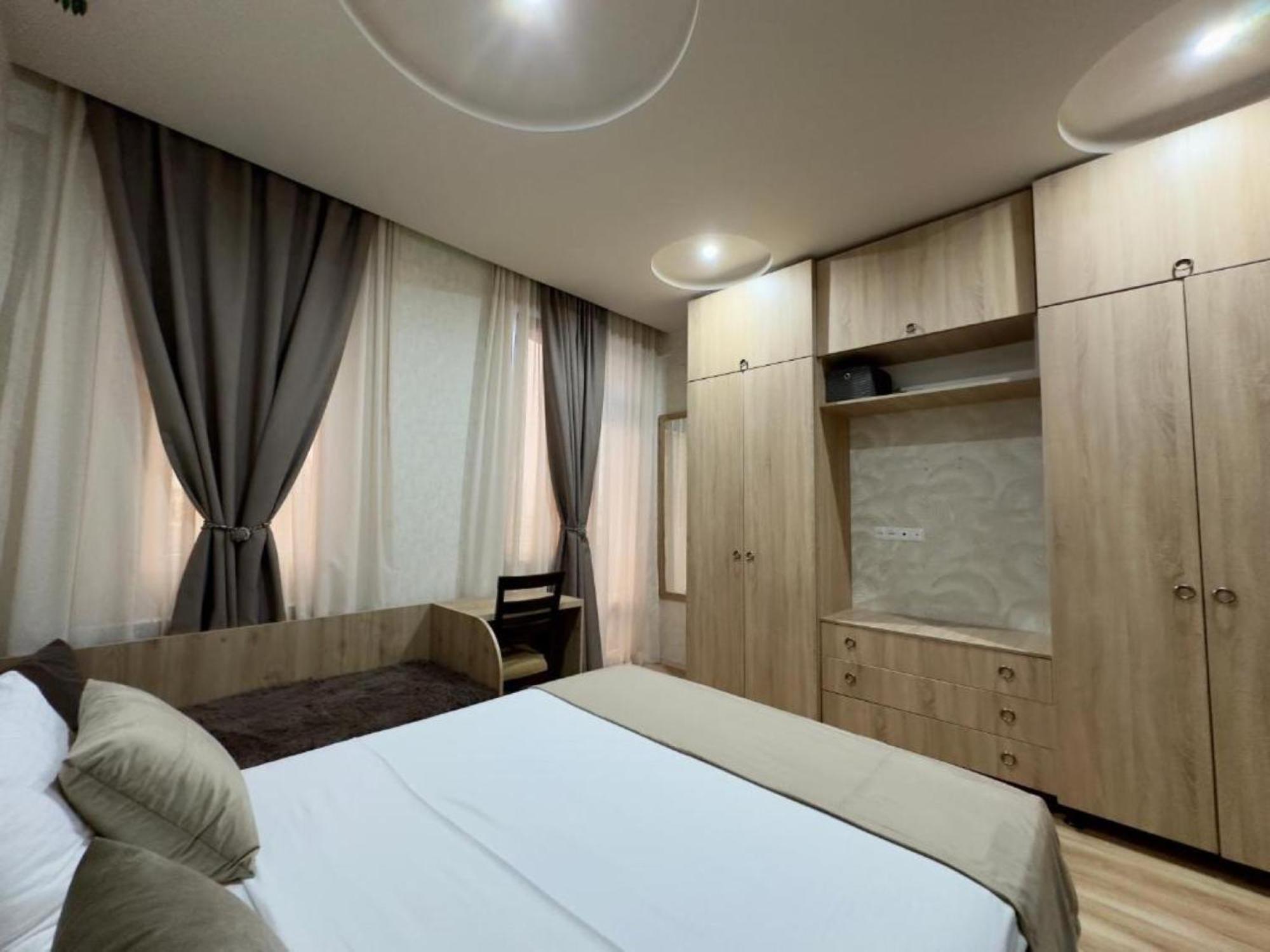 Grand Home Batumi Habitación foto